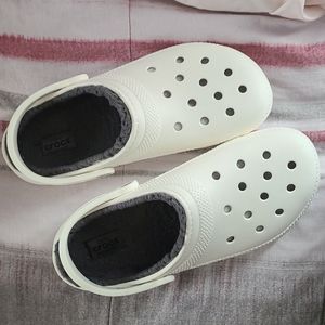 Men white Crocs sz 11